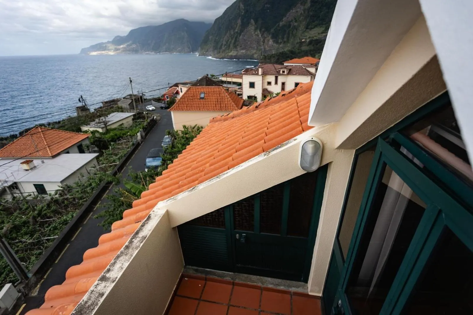 Homestay Solmar - Alojamento Porto Moniz Portugal